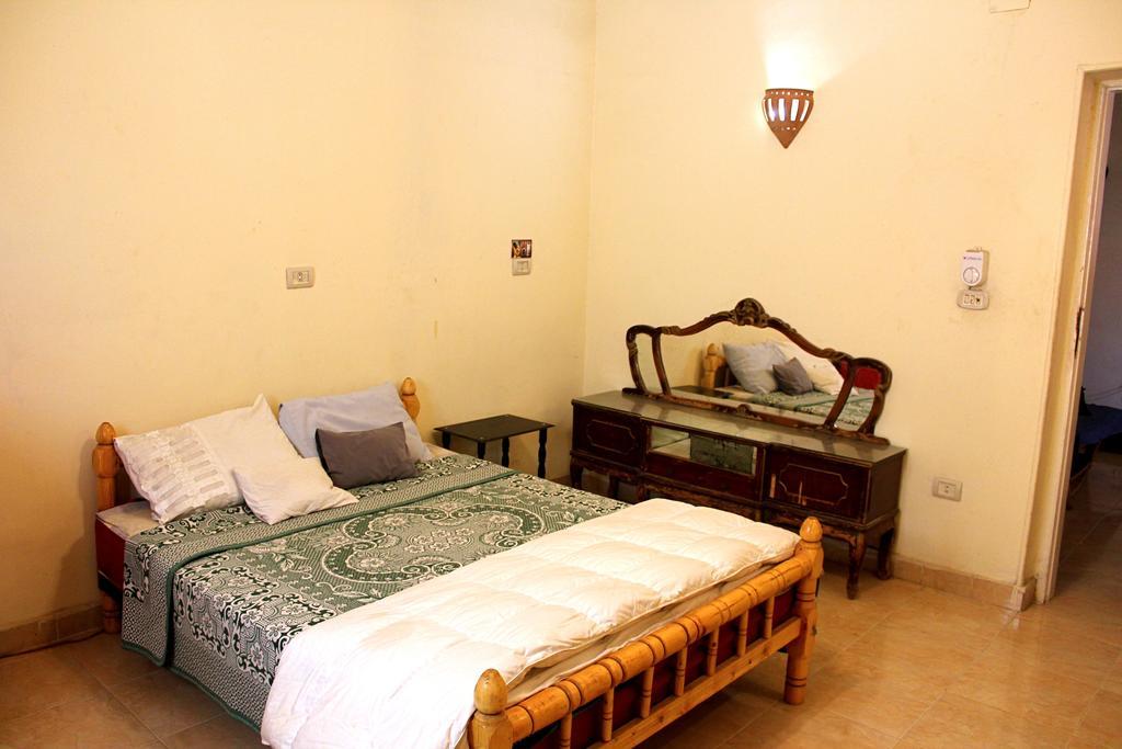 Pyramids Loft Homestay Kafret el-Gabal Pokój zdjęcie