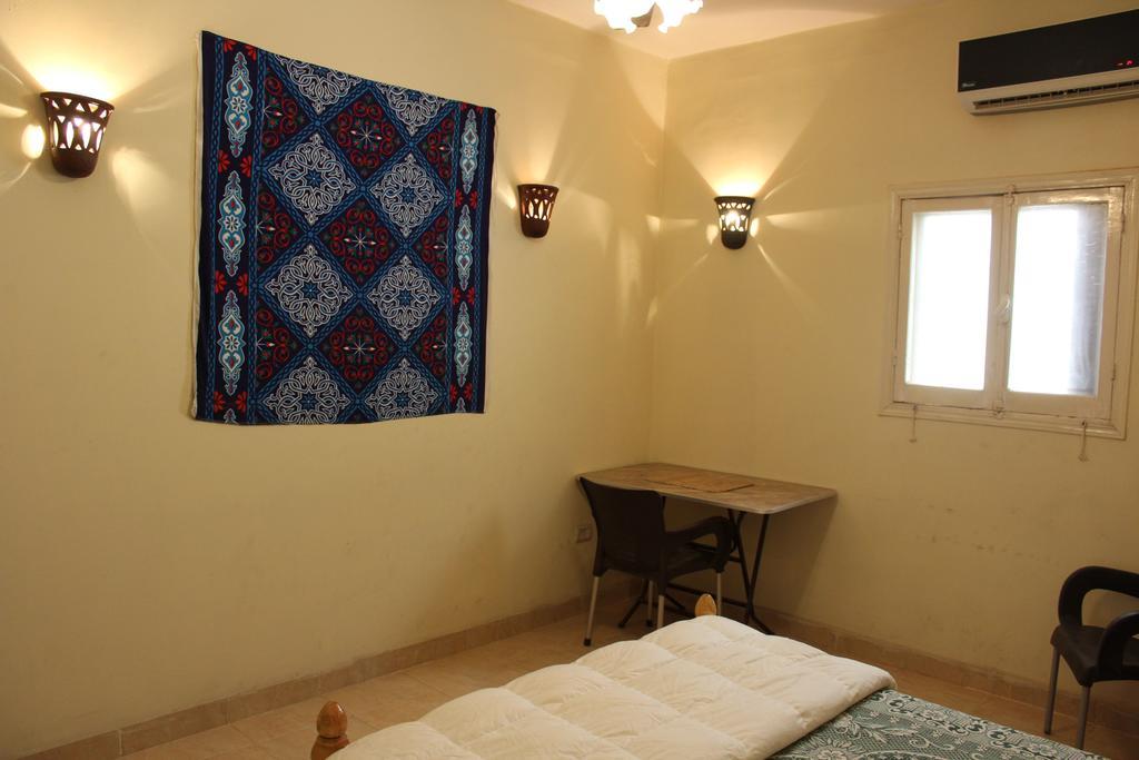 Pyramids Loft Homestay Kafret el-Gabal Pokój zdjęcie