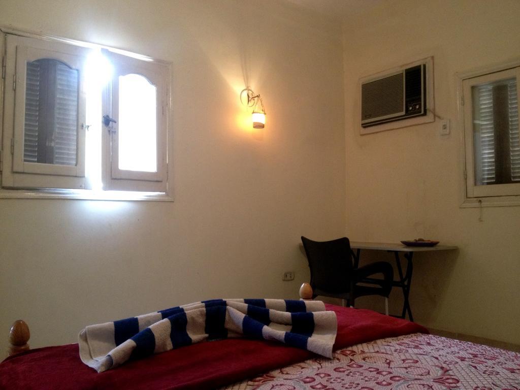 Pyramids Loft Homestay Kafret el-Gabal Pokój zdjęcie