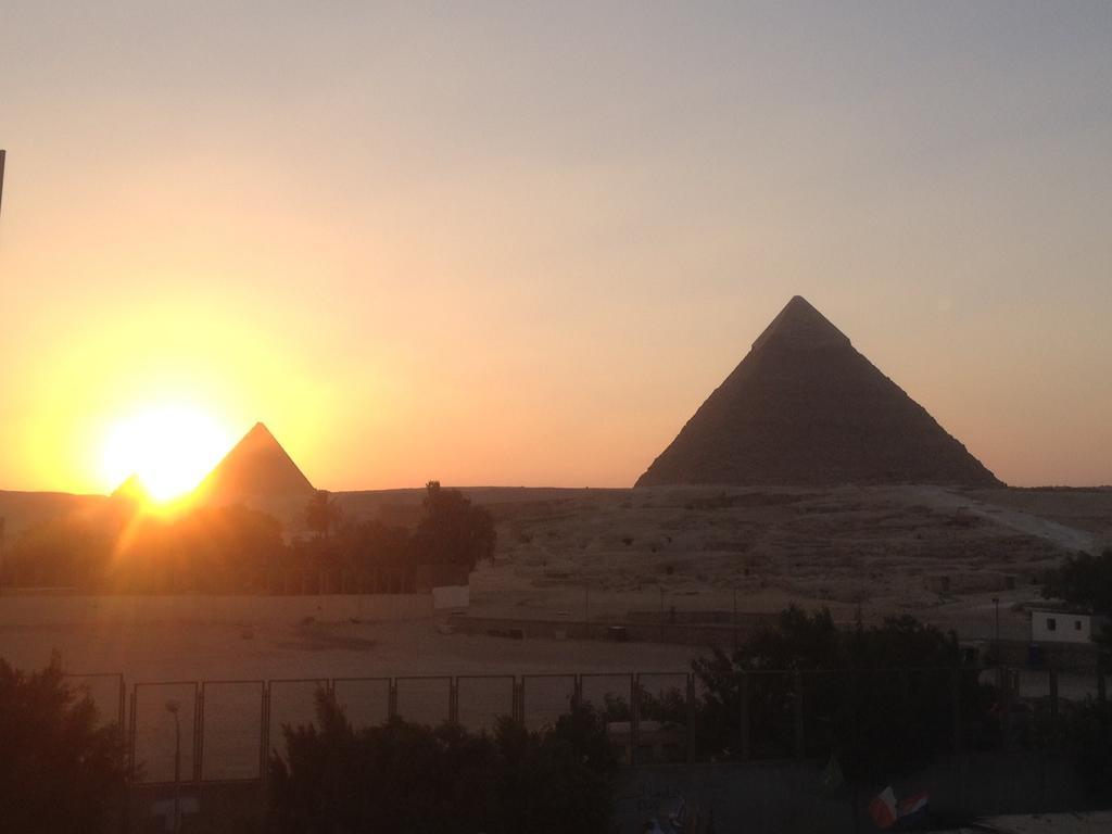 Pyramids Loft Homestay Kafret el-Gabal Zewnętrze zdjęcie